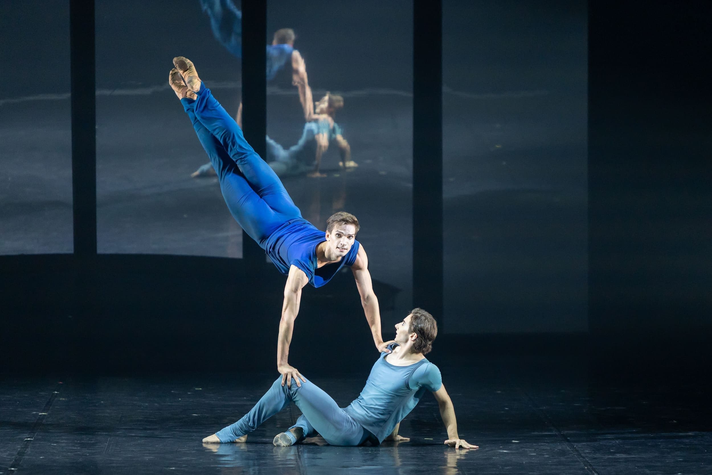 alt text should be here